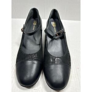 NWOT SAS Isabel Pump Heels Shoes Womens Black Leather‎ Mary Jane Career Size 11